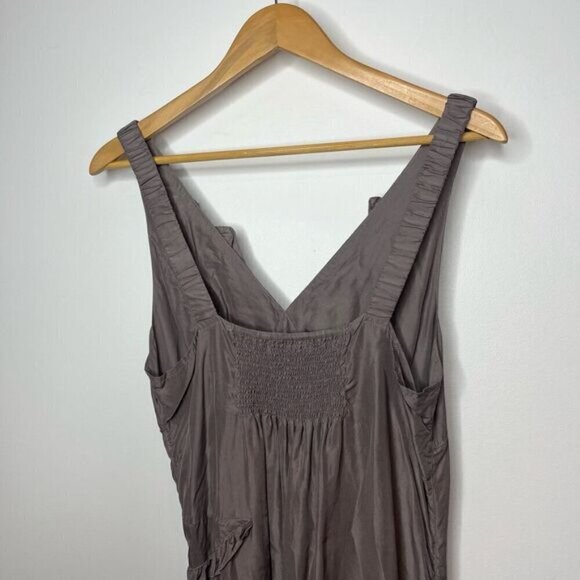 Ilse Jacobsen Hornbaek Women's Ruffle V-Neck Sleeveless Silk Dress Gray Size 38 - Picture 3 of 10